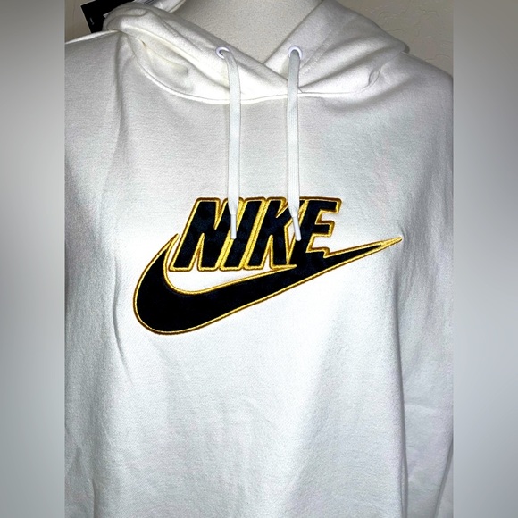 🎉HP🎉New! Nike Womens Logo Black/Gold Logo Fleece Hood Sweatshirt Cream Size XL🖤 - Picture 3 of 7